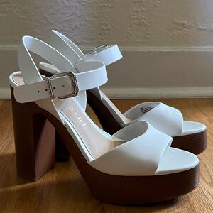 Gianni Bini White and Brown Platform Heels